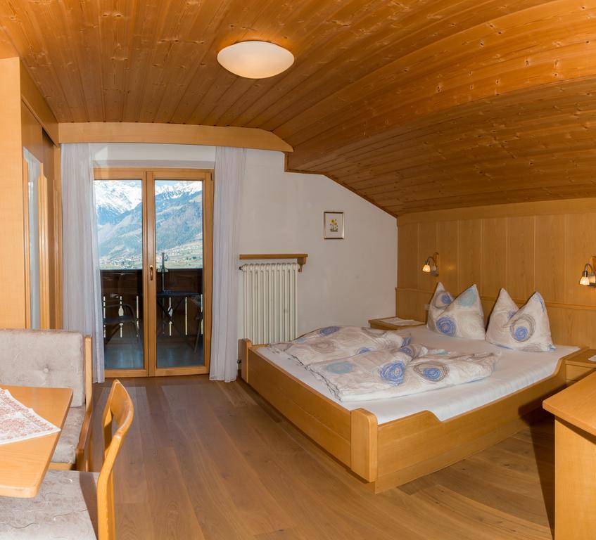 Krebishof Agriturismo Скена Экстерьер фото